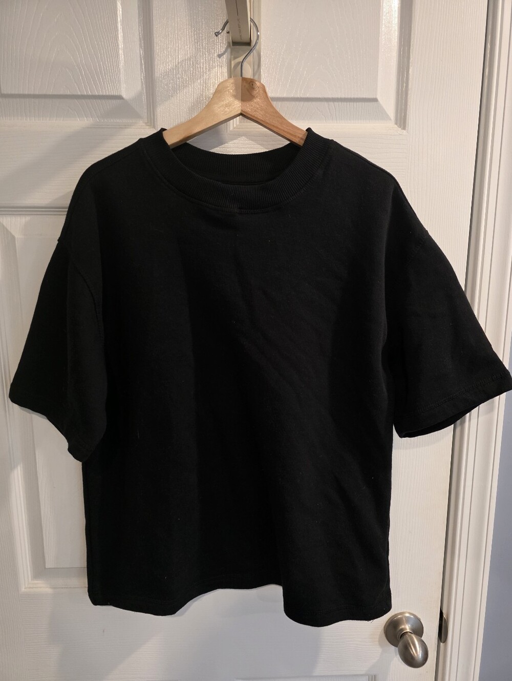 Fleece Factory Art & Motion Black Short Sleeve Fleece Tee Sz M